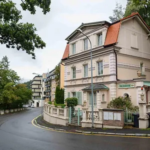 Rezidence Palmbaum - Luxury And Relax Villa Karlsbad